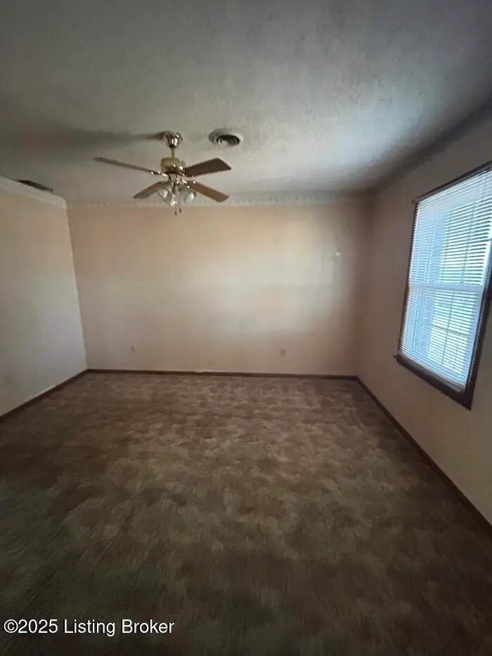 69 Santana Dr, Elizabethtown, KY 42701 - Image #3