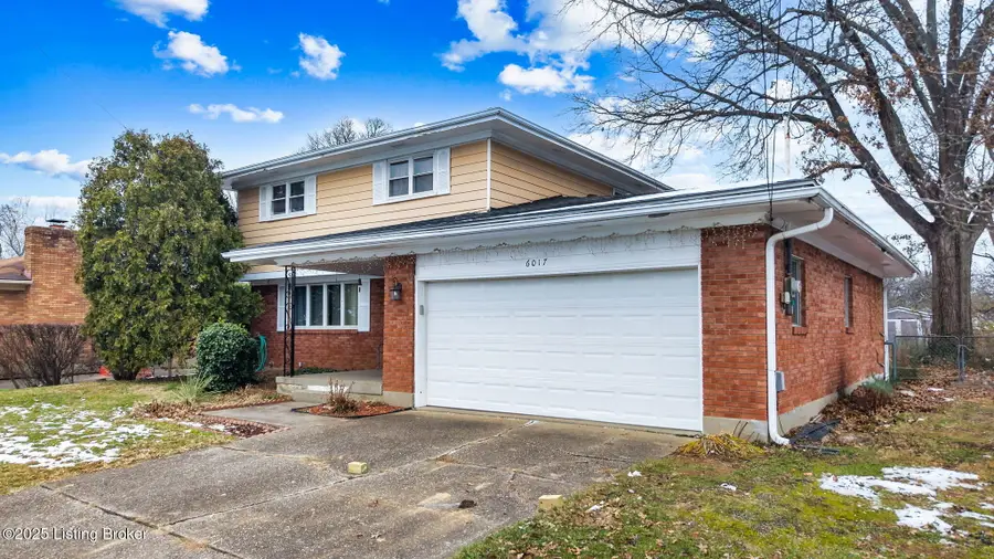 6017 Bay Pine Dr, Louisville, KY 40219 - Image #2