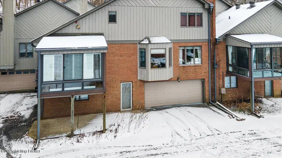 5535 Forest Lake Dr, Prospect, KY 40059 - Image #2