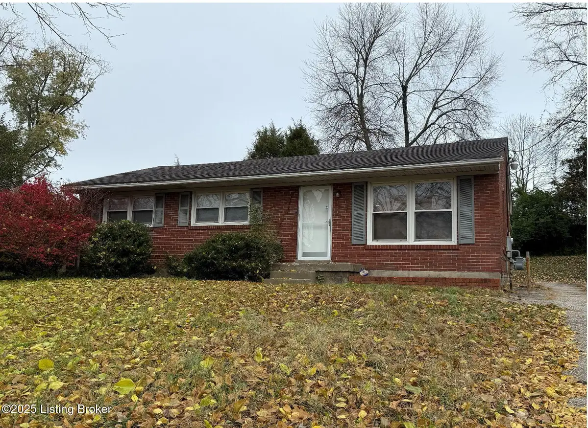 4915 Manslick Rd, Louisville, KY 40216 - Image #1