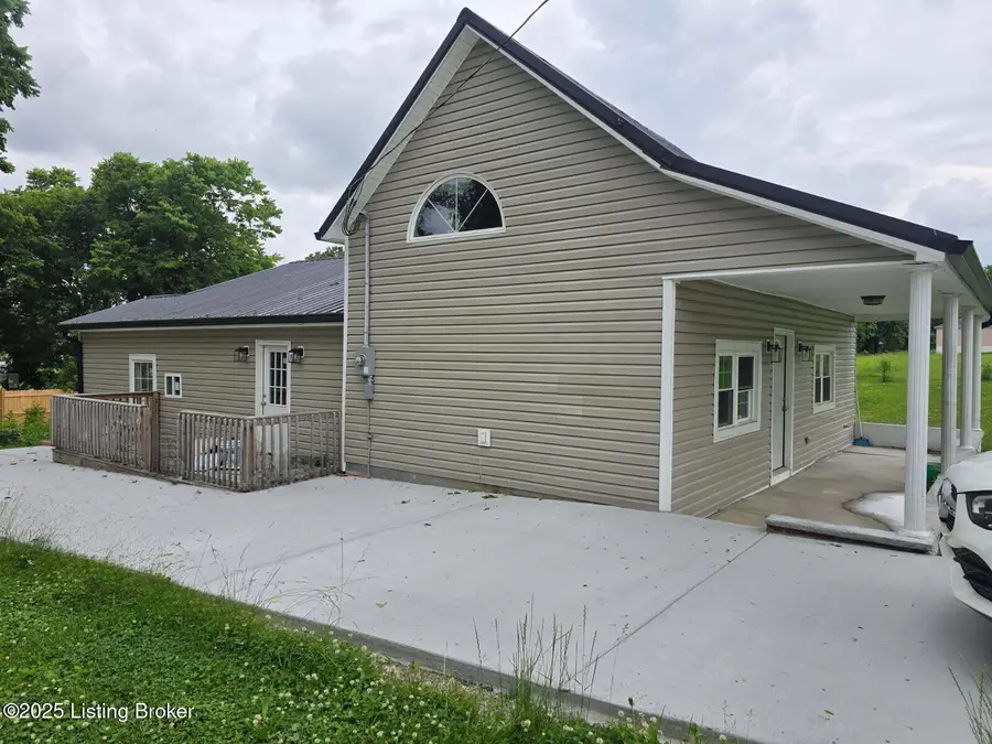 205 Broadway St, Chaplin, KY 40012 - Image #3