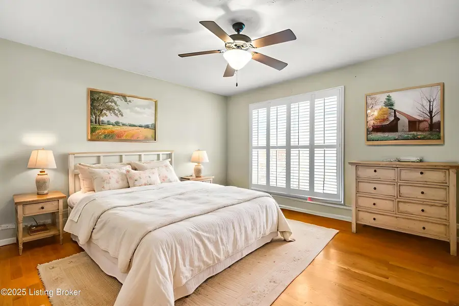 9800 Valley Farms Blvd, Louisville, KY 40272 - Image #2