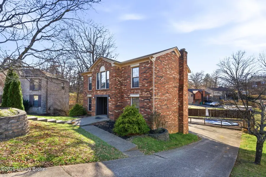 6812 Switch Bark Ct, Louisville, KY 40228 - #2