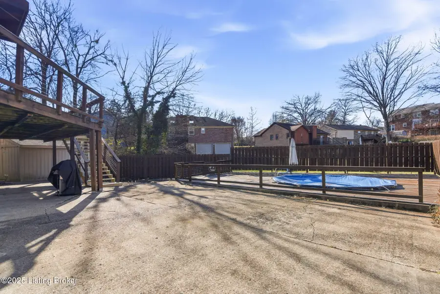 6812 Switch Bark Ct, Louisville, KY 40228 - #3