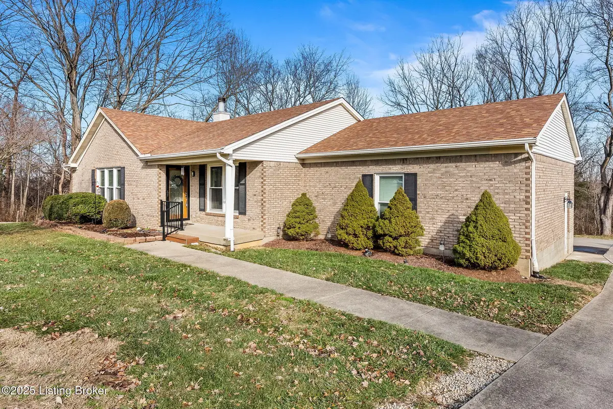 1001 Thorn Bush Rd, La Grange, KY 40031 - #1