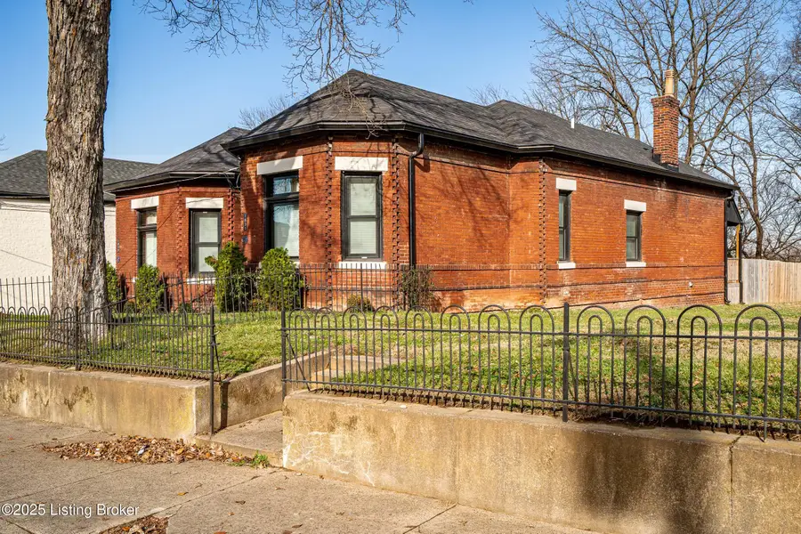 1829 Brownsboro Rd, Louisville, KY 40206 - Image #2