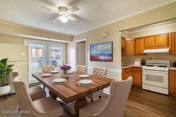 6739 Vandre Ave, Louisville, KY 40228