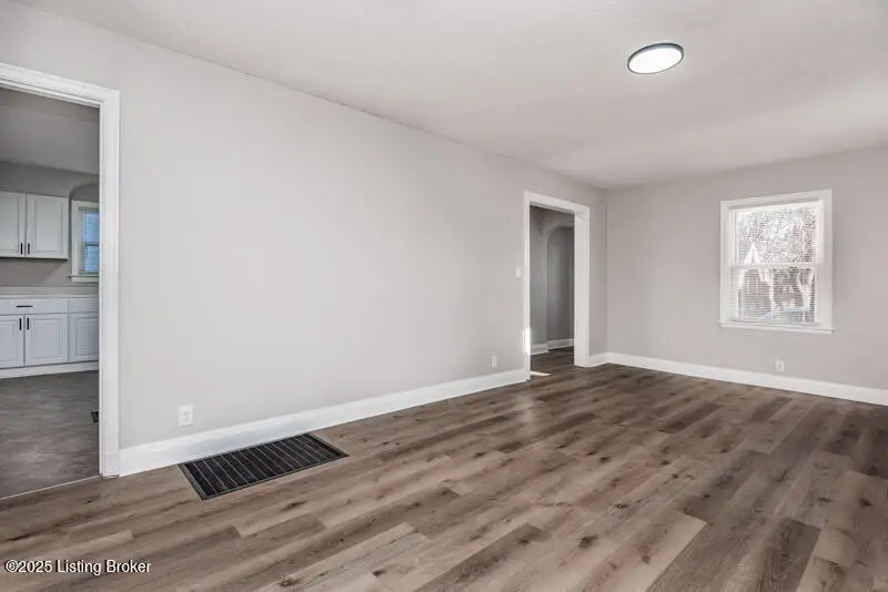 1516 Larchmont Ave, Louisville, KY 40215 - Image #3