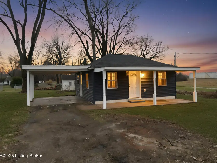 3706 Kramers Ln, Louisville, KY 40216 - Image #2