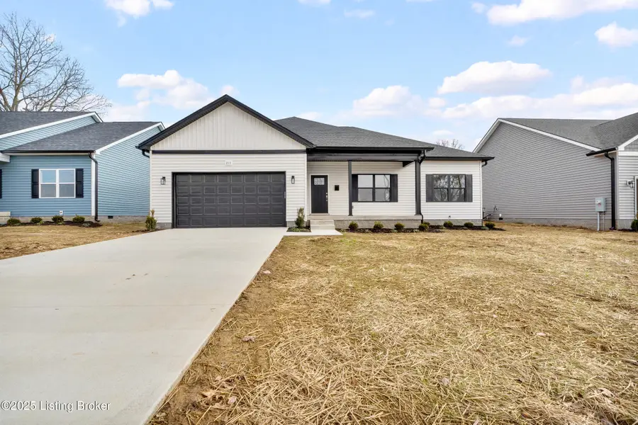 211 Alreva Rd, Louisville, KY 40216 - Image #2