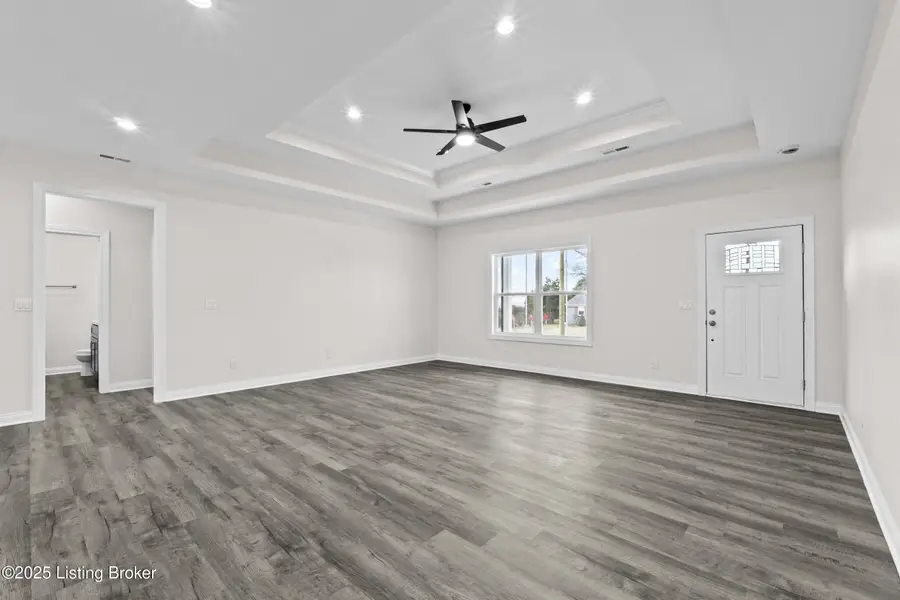 213 Alreva Rd, Louisville, KY 40216 - Image #3