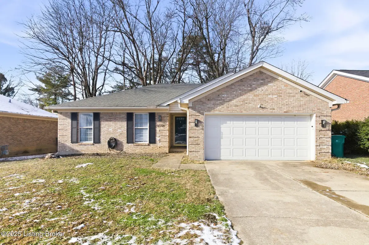 4210 Milo Dr, Louisville, KY 40218 - Image #1