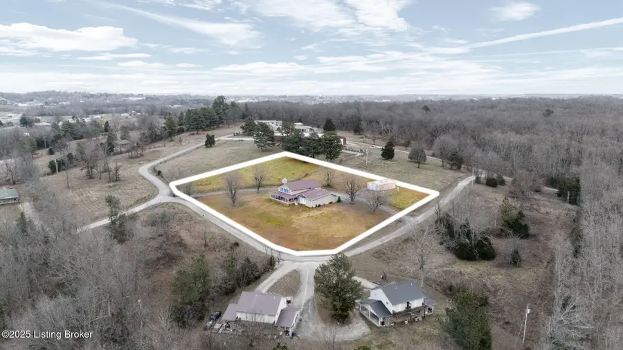 205 Blue Chip Farm Rd, Leitchfield, KY 42754 - Image #2