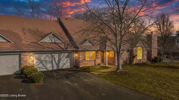 9307 Springmont Pl, Louisville, KY 40241