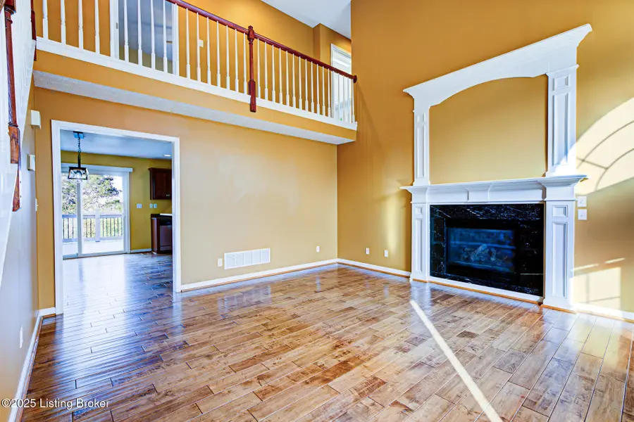 174 Lincoln Station Dr, Simpsonville, KY 40067 - Image #3