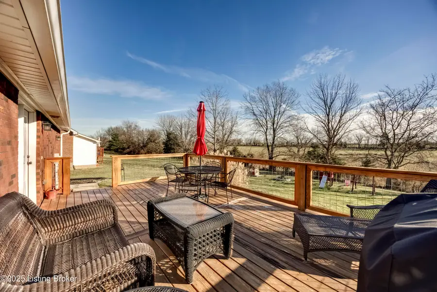 119 Tulip Dr, Bardstown, KY 40004 - Image #2