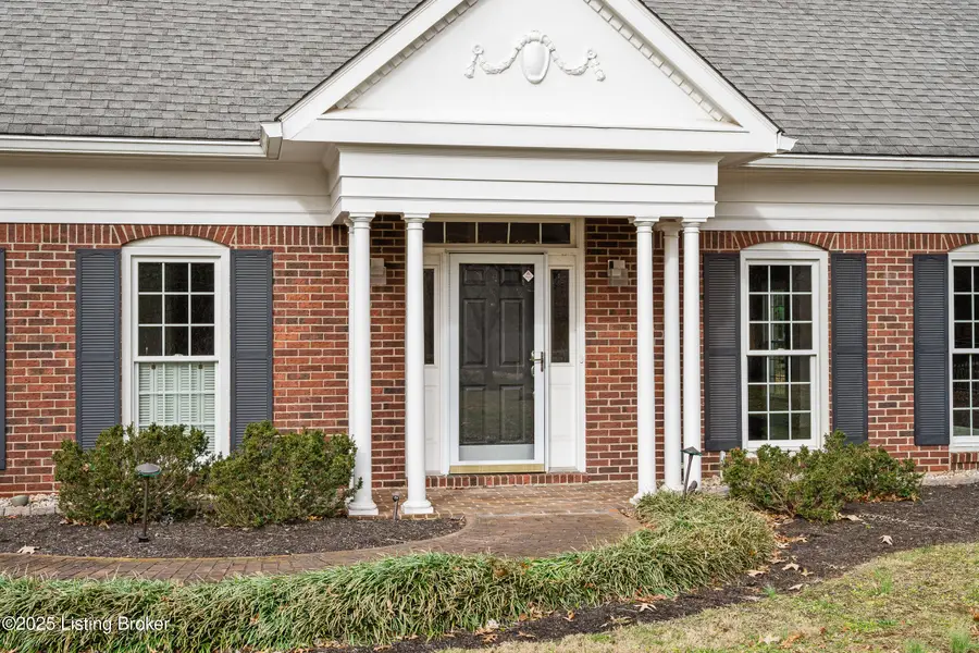 4005 Brownsboro Rd, Louisville, KY 40207 - Image #3