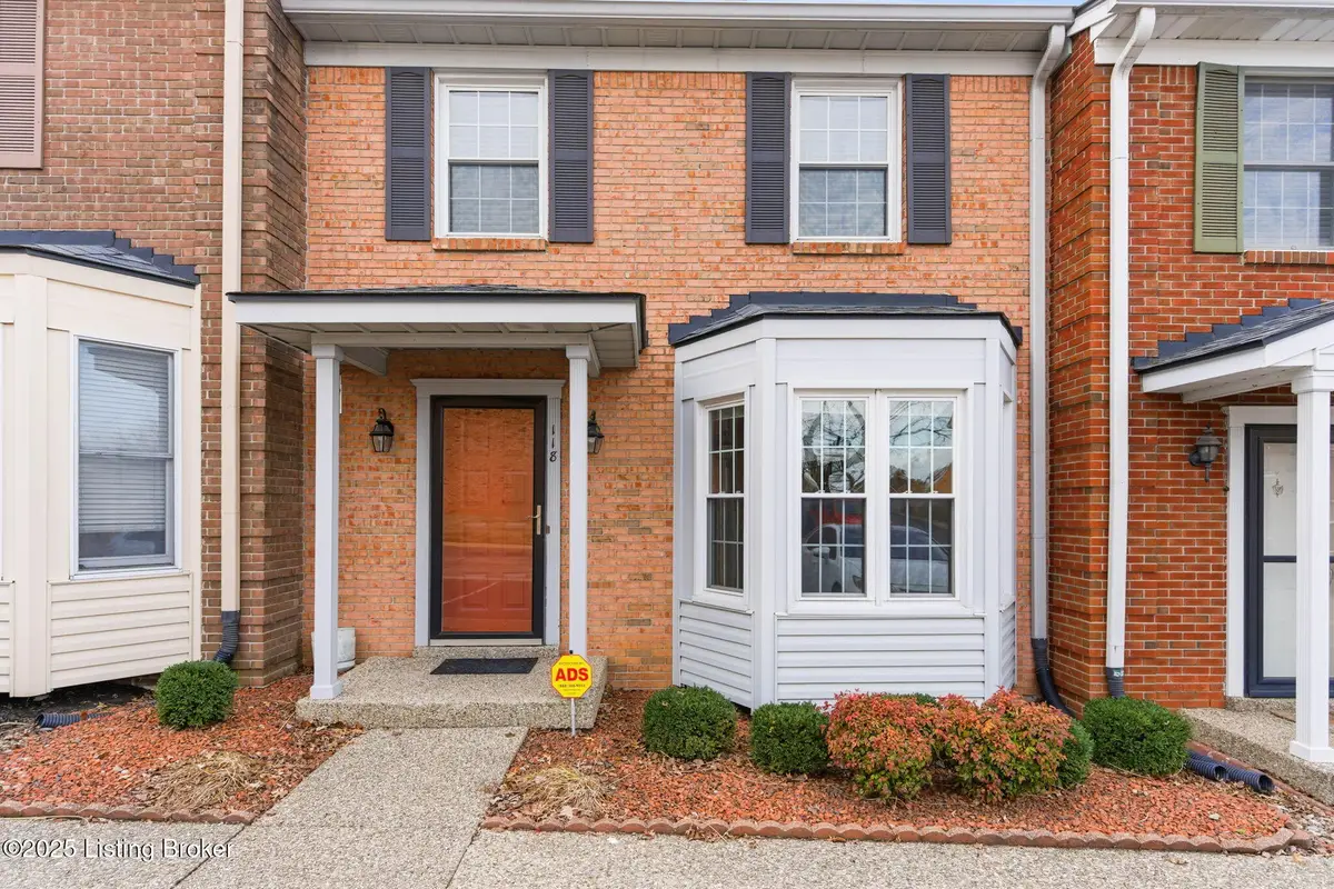 118 Gardiner Lake Rd, Louisville, KY 40205 - Image #1