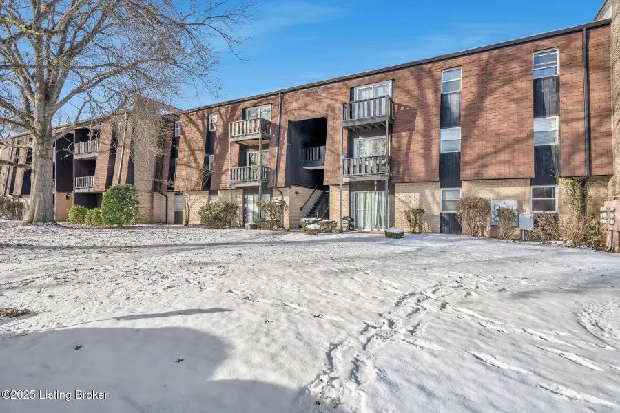 3502 Lodge Ln #333, Louisville, KY 40218 - Image #3