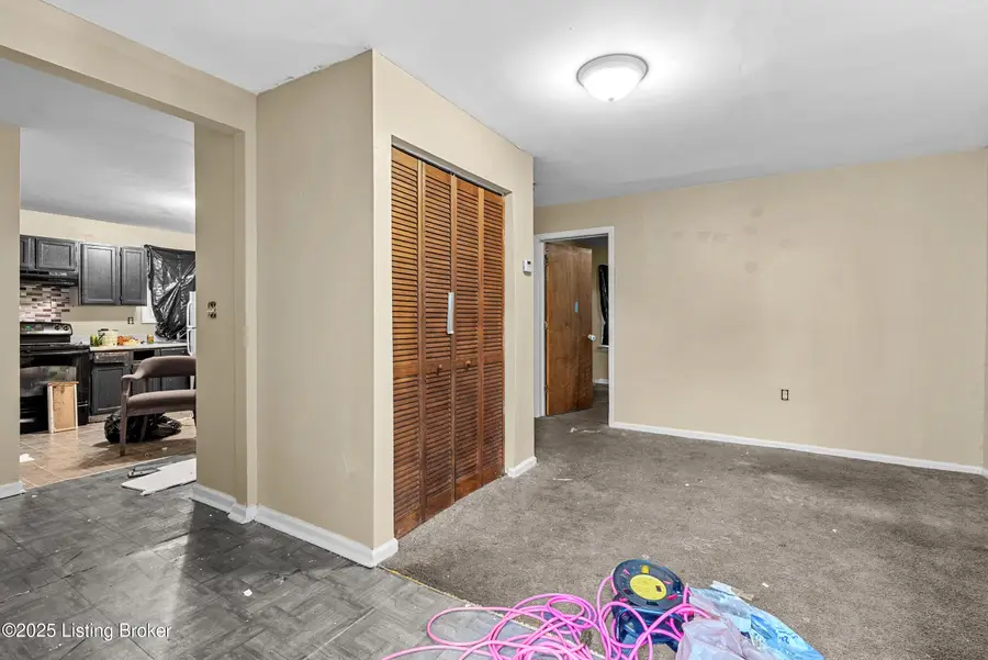 2629 Slevin St, Louisville, KY 40212 - Image #3