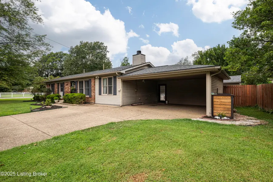 2804 Gleeson Ln, Louisville, KY 40299 - Image #3