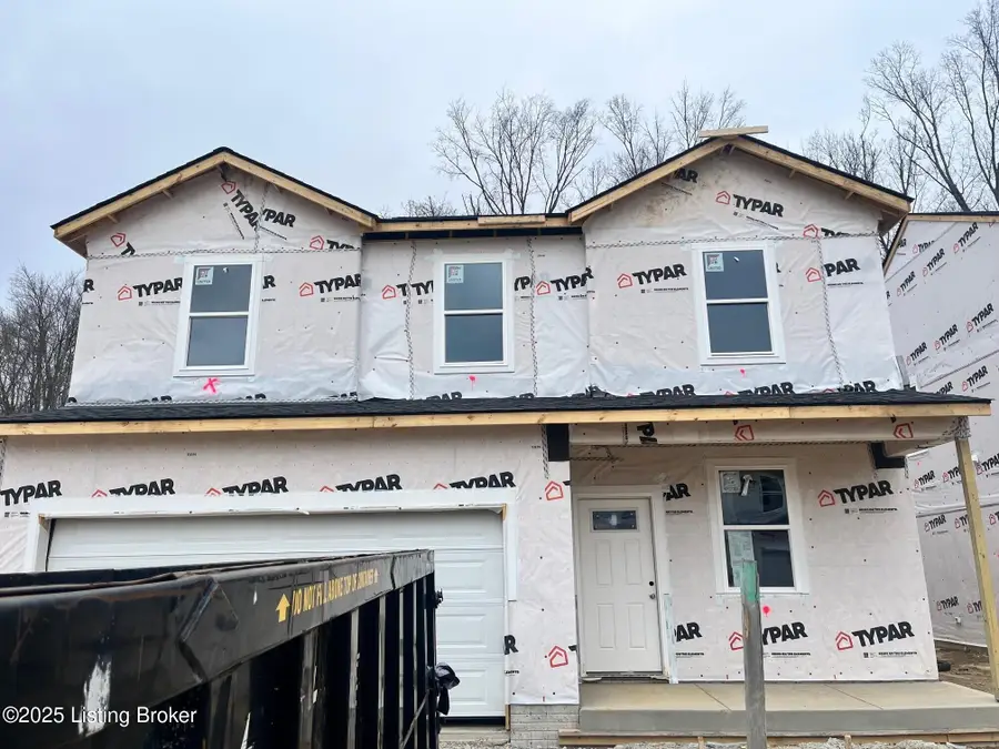 8505 Lysander Dr, Louisville, KY 40214 - Image #2