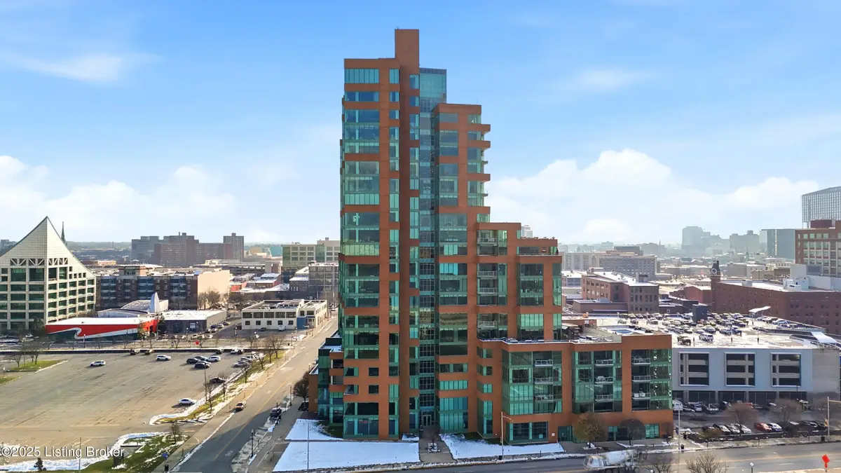 222 E Witherspoon St #UNIT 1102, Louisville, KY 40202 - Image #1