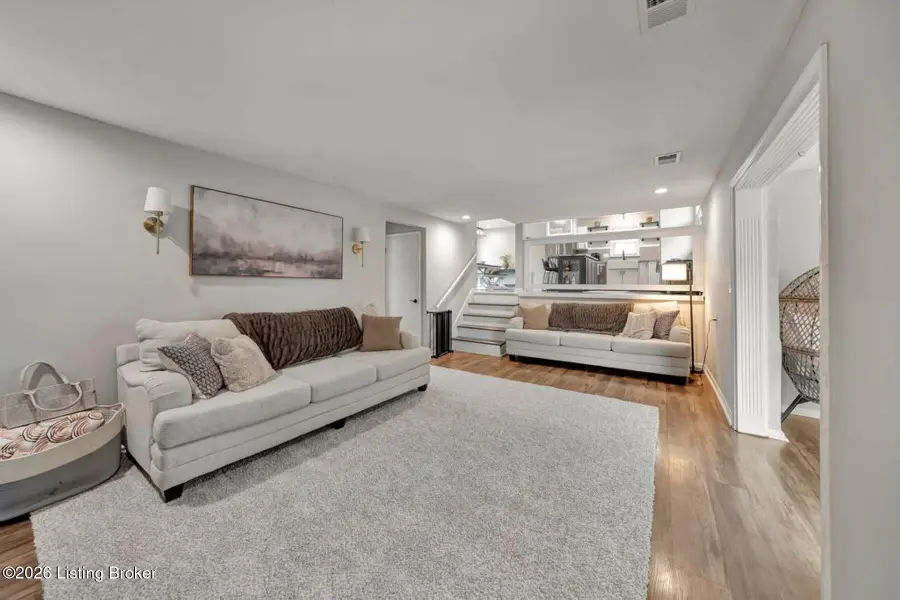 6109 Richiewayne Dr, Louisville, KY 40219 - Image #3