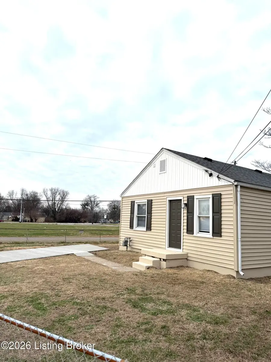 3035 Linwood Ave, Louisville, KY 40210 - Image #3