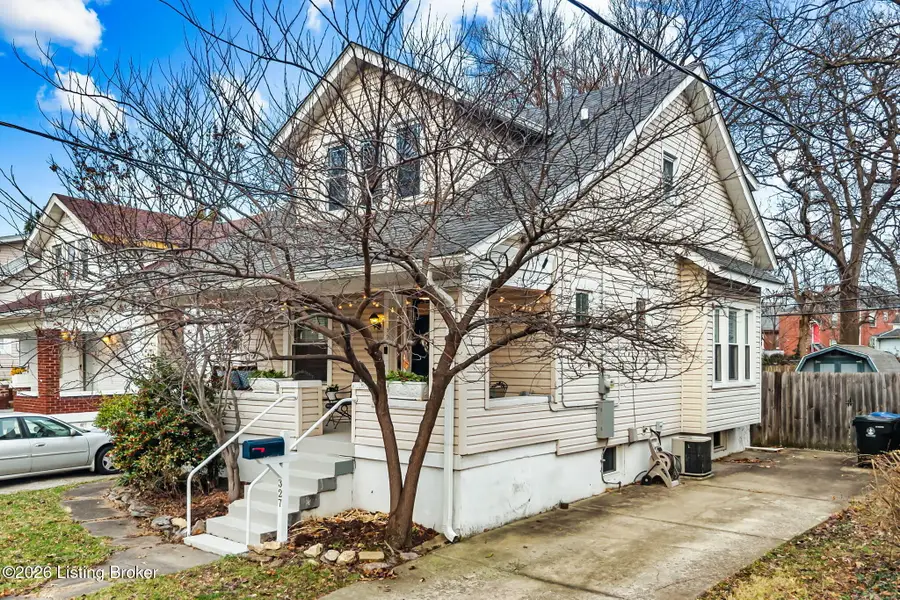 327 W Kenwood Way, Louisville, KY 40214 - Image #3