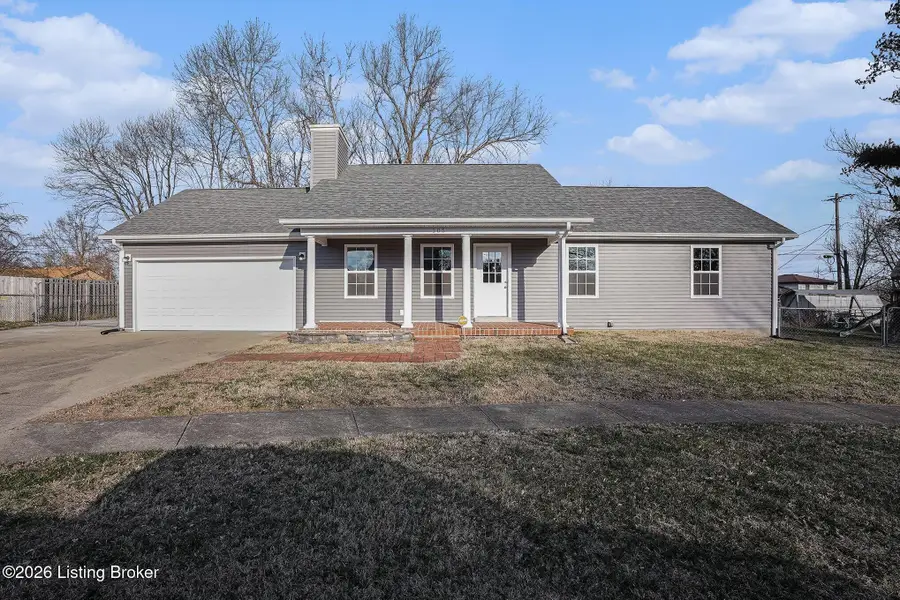 105 Tracy Ct, Radcliff, KY 40160 - Image #2