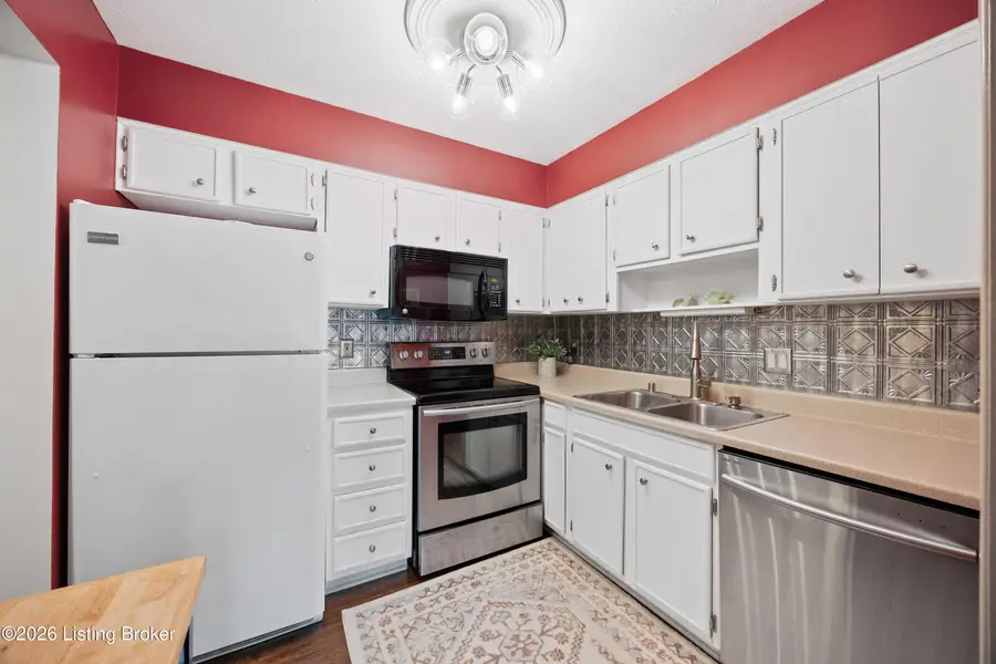 1935 Gardiner Ln #APT B29, Louisville, KY 40205 - Image #2