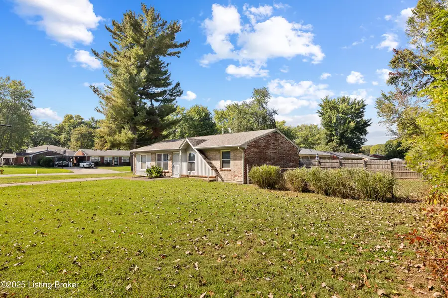 7520 Blue Wing Dr, Louisville, KY 40258 - Image #3