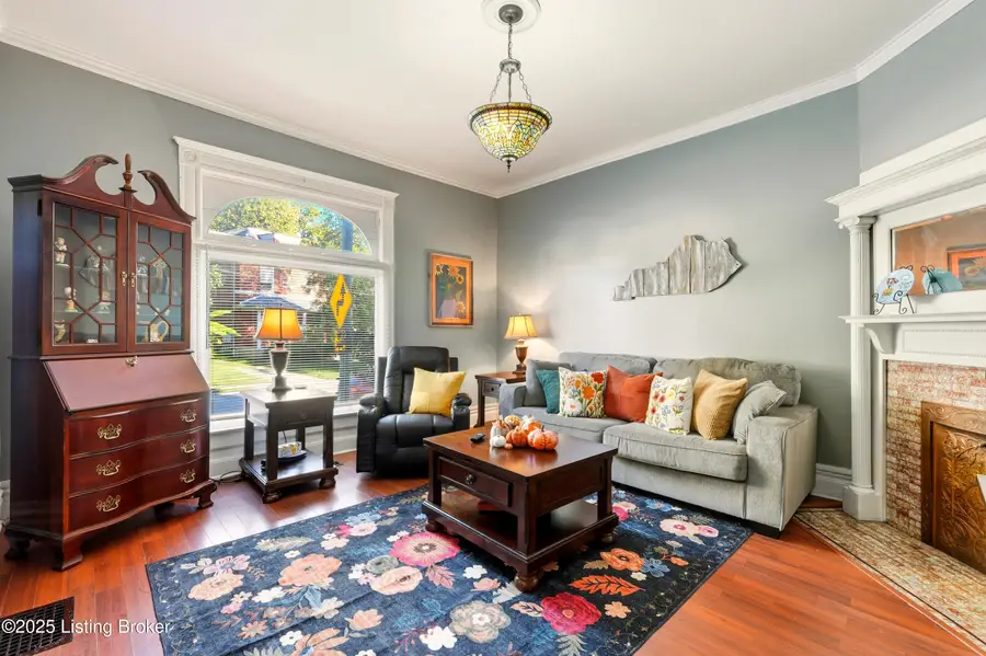 2210 Grinstead Dr, Louisville, KY 40204 - Image #2