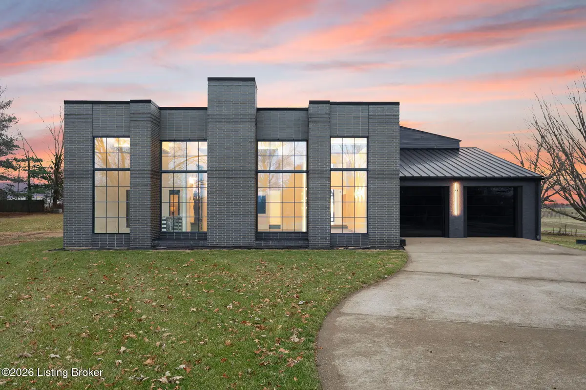 704 Hollow Trace, Shelbyville, KY 40065 - Image #1