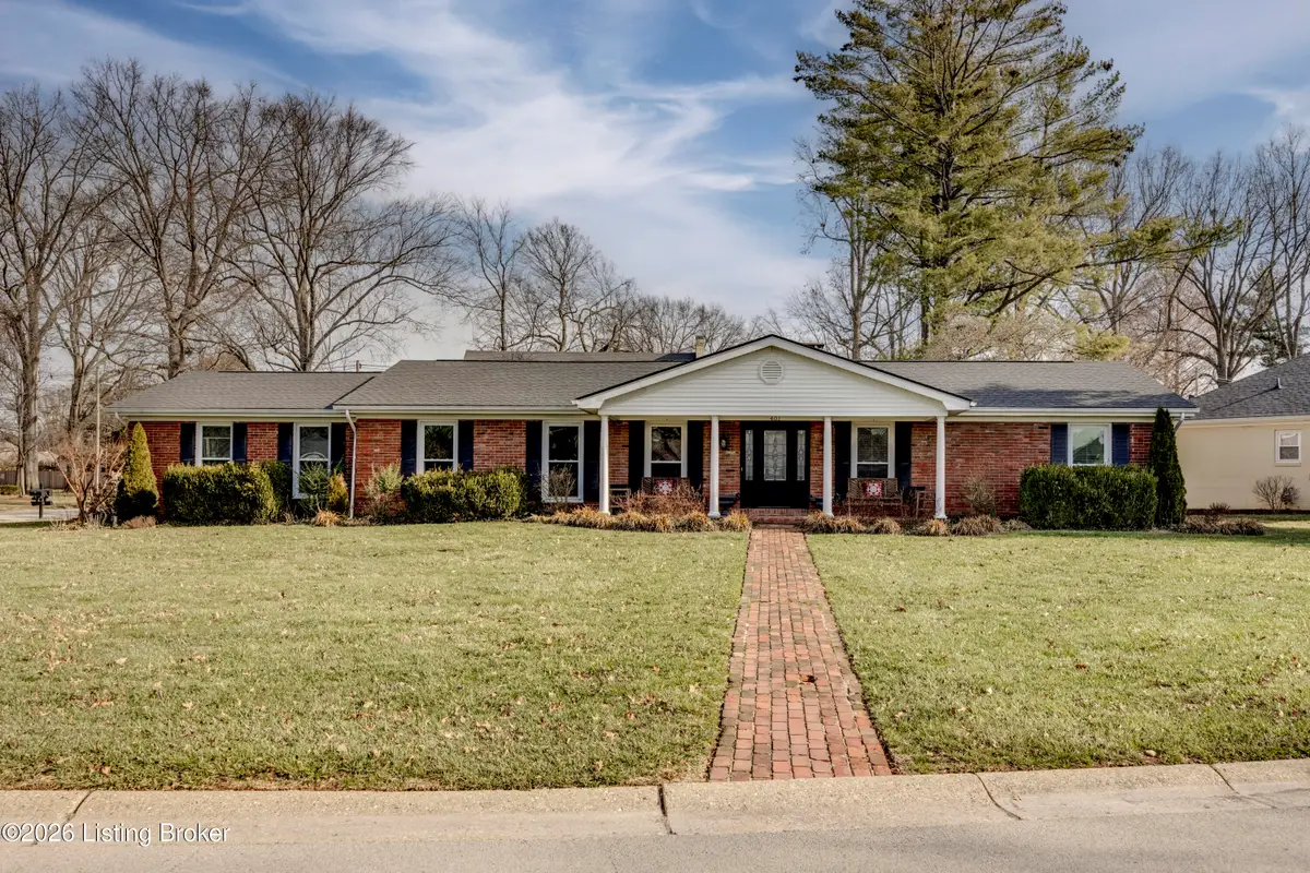 401 Edinburgh Pl, Louisville, KY 40222 - Image #1