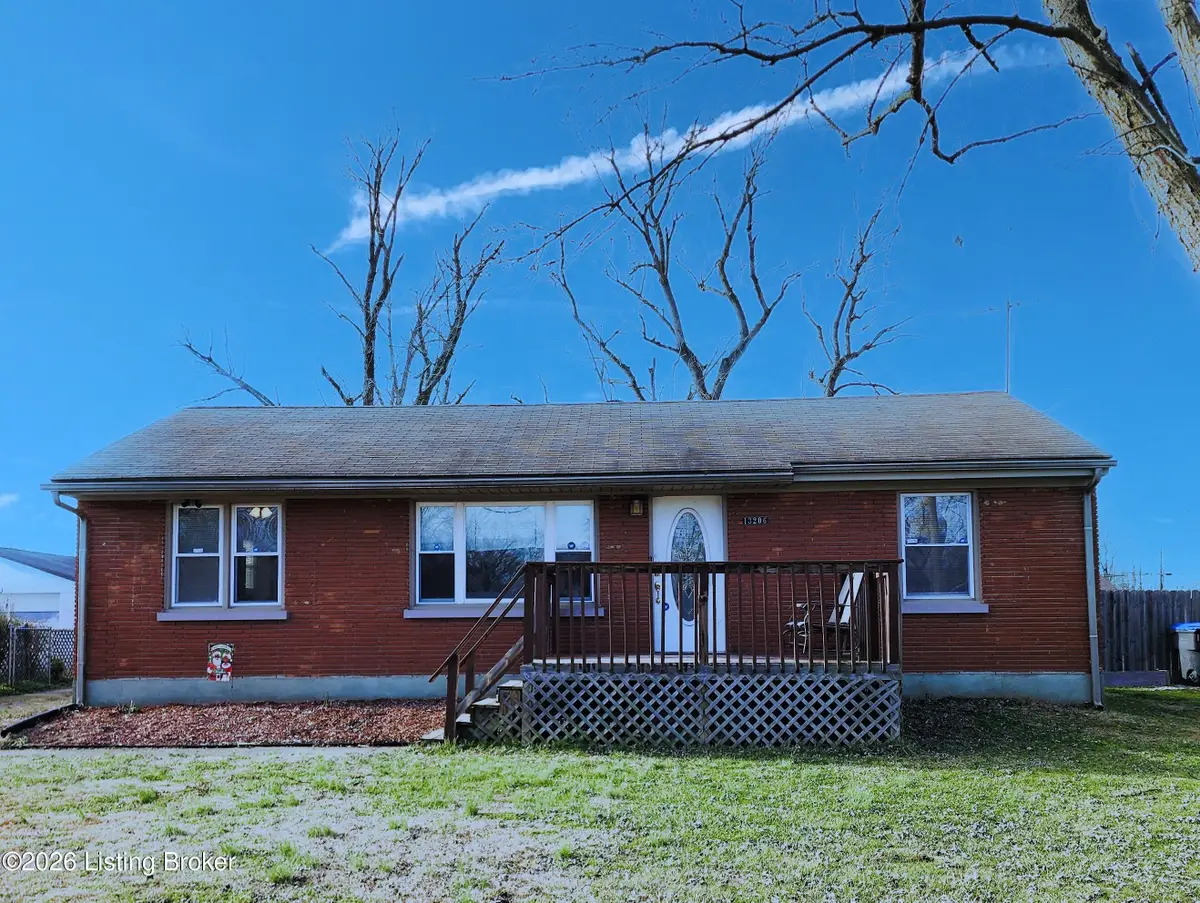 13206 Meadowlawn Dr, Louisville, KY 40272 - Image #1