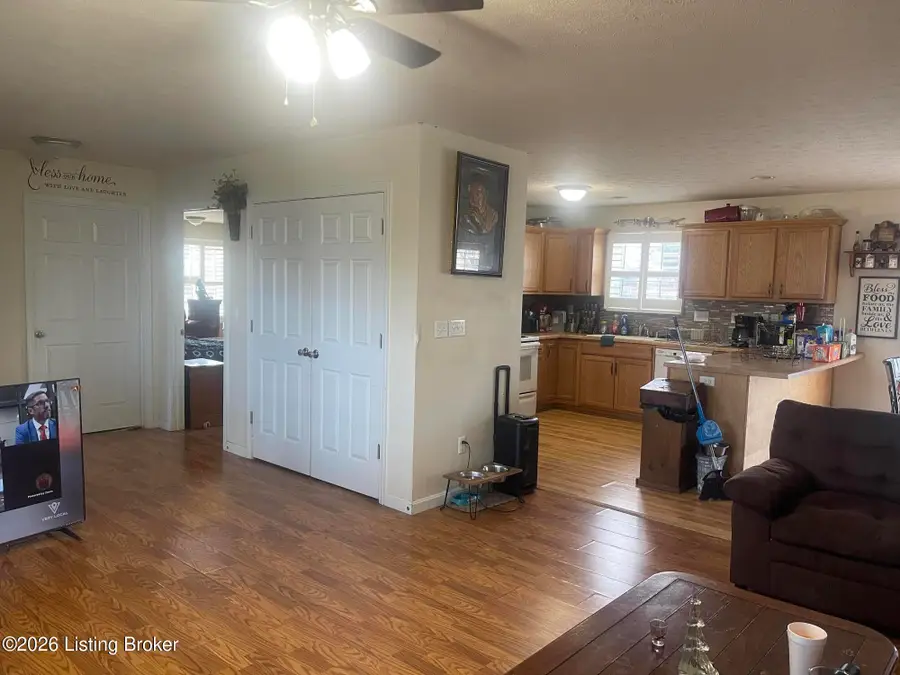 503 Fox Ridge Rd, Radcliff, KY 40160 - #3