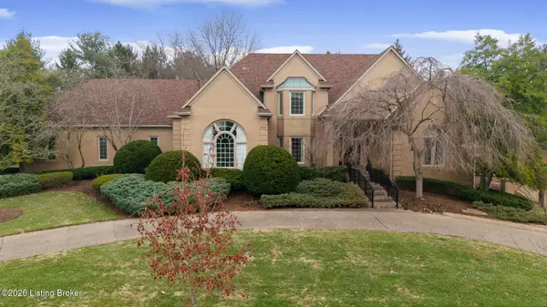 910 Rugby Pl, Louisville, KY 40222