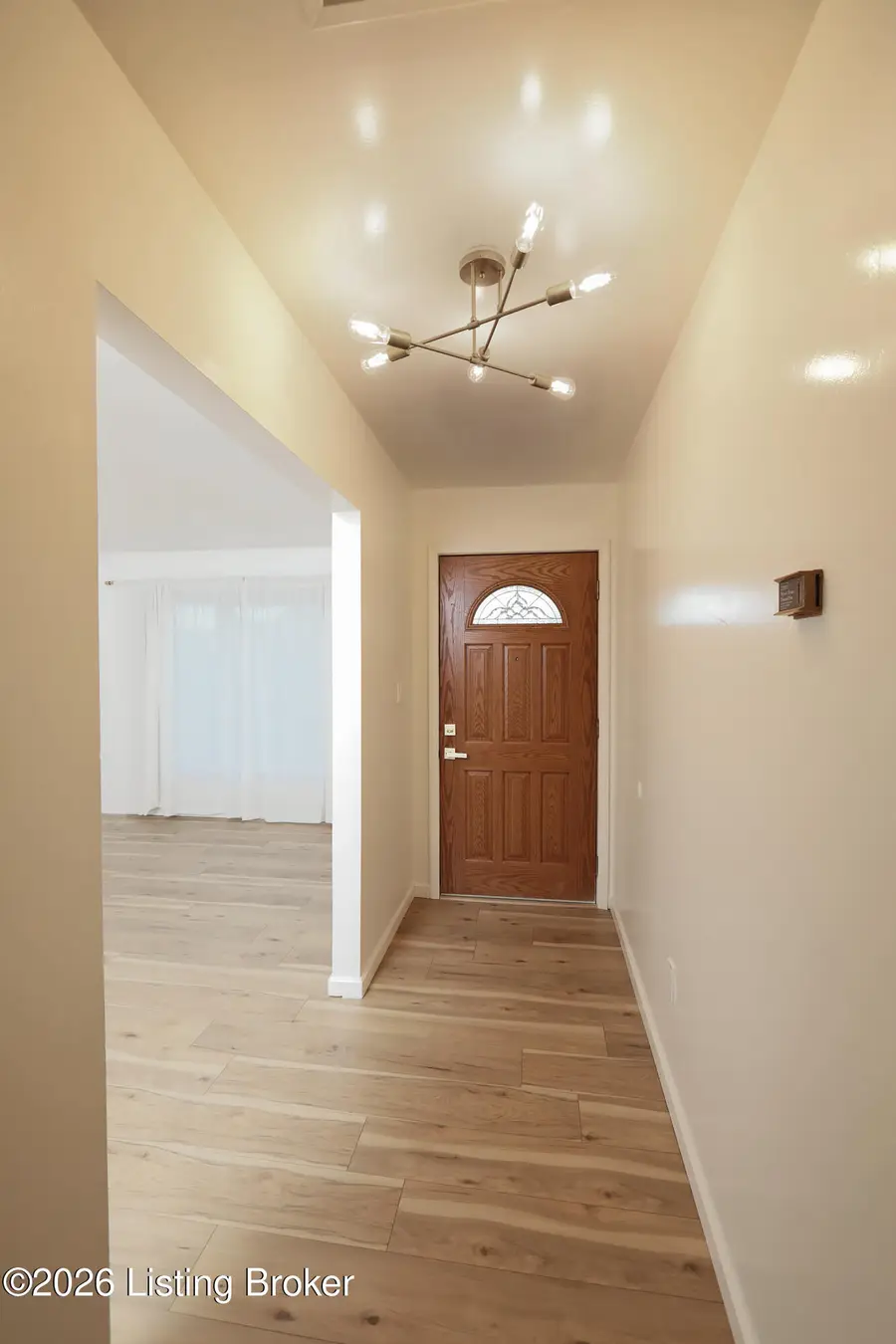 2509 Paddock Ct, Louisville, KY 40216 - Image #3