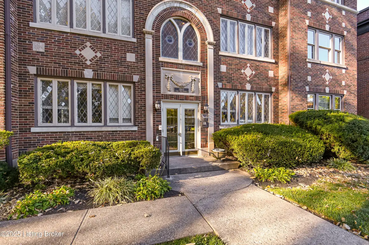 2043 Douglass Blvd #8, Louisville, KY 40205 - Image #1