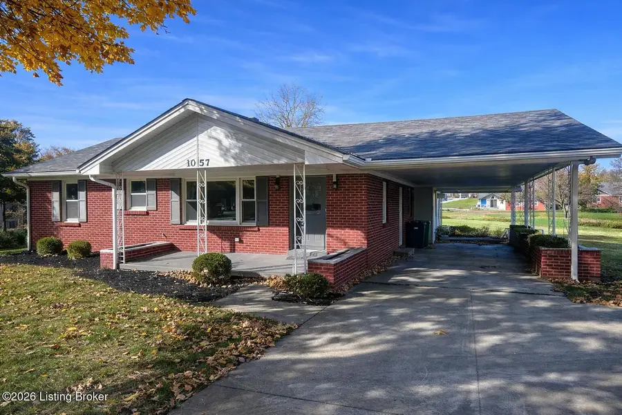 1057 Robin Rd, Radcliff, KY 40160 - Image #2
