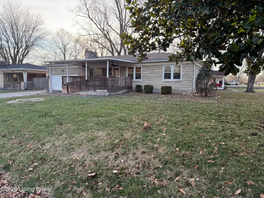 8548 Robbins Rd, Louisville, KY 40258 - Image #2