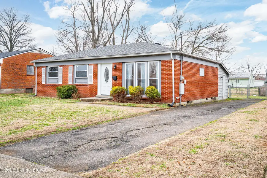 9712 Gandy Rd, Louisville, KY 40272 - Image #3