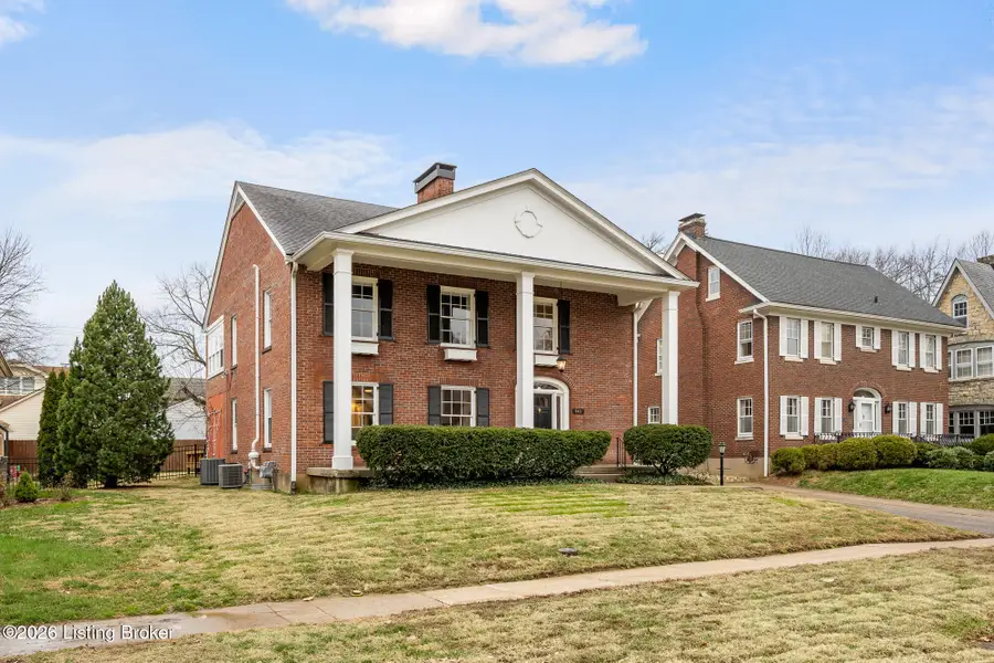 2416 Broadmeade Rd, Louisville, KY 40205 - Image #3