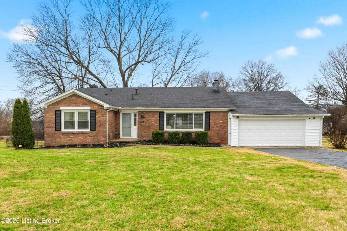 218 Rosewood Dr, Bardstown, KY 40004 - Image #1