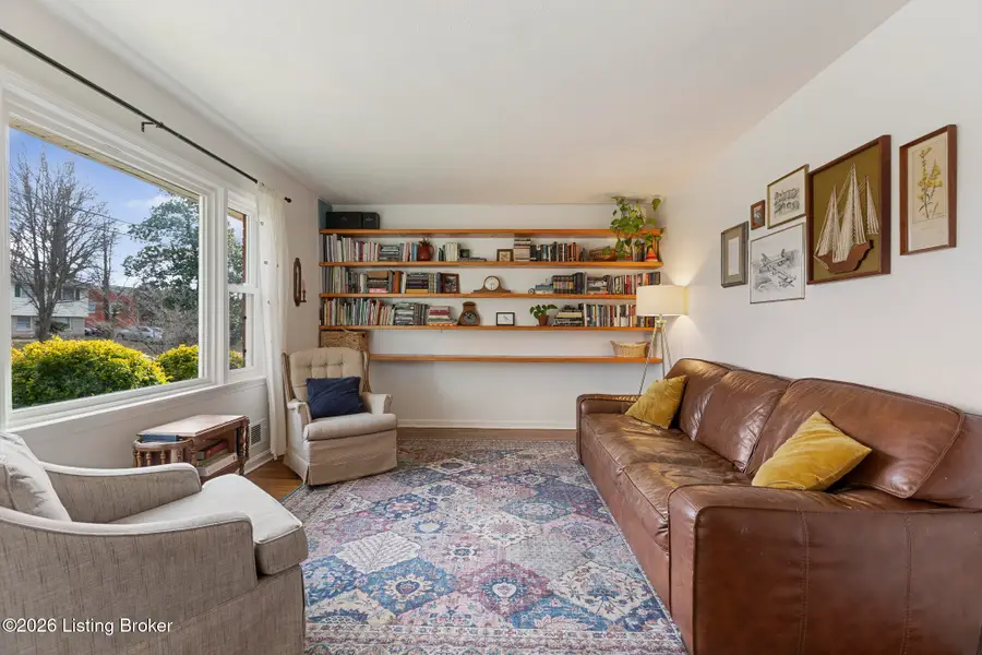 3813 Sunrise Way, Louisville, KY 40220 - Image #2