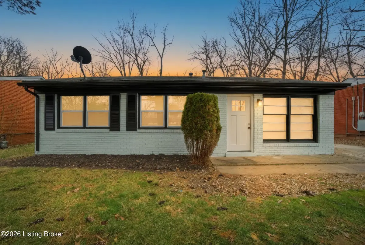 5612 Rustic Way, Louisville, KY 40218 - Image #1