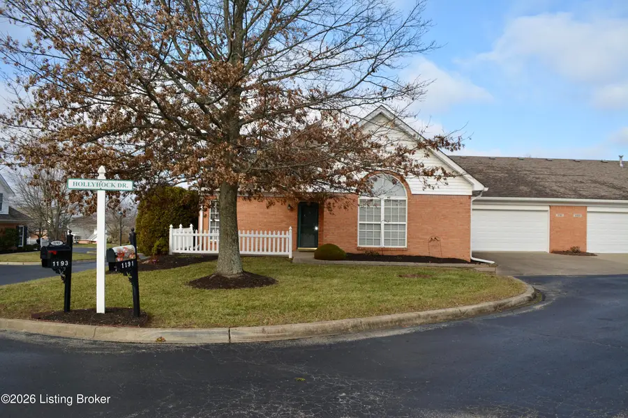 1191 Hollyhock Dr, La Grange, KY 40031 - Image #3