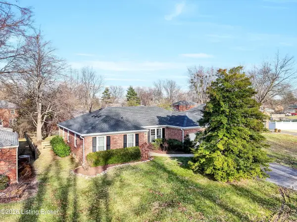 10509 Lawrencekirk Ct, Louisville, KY 40243